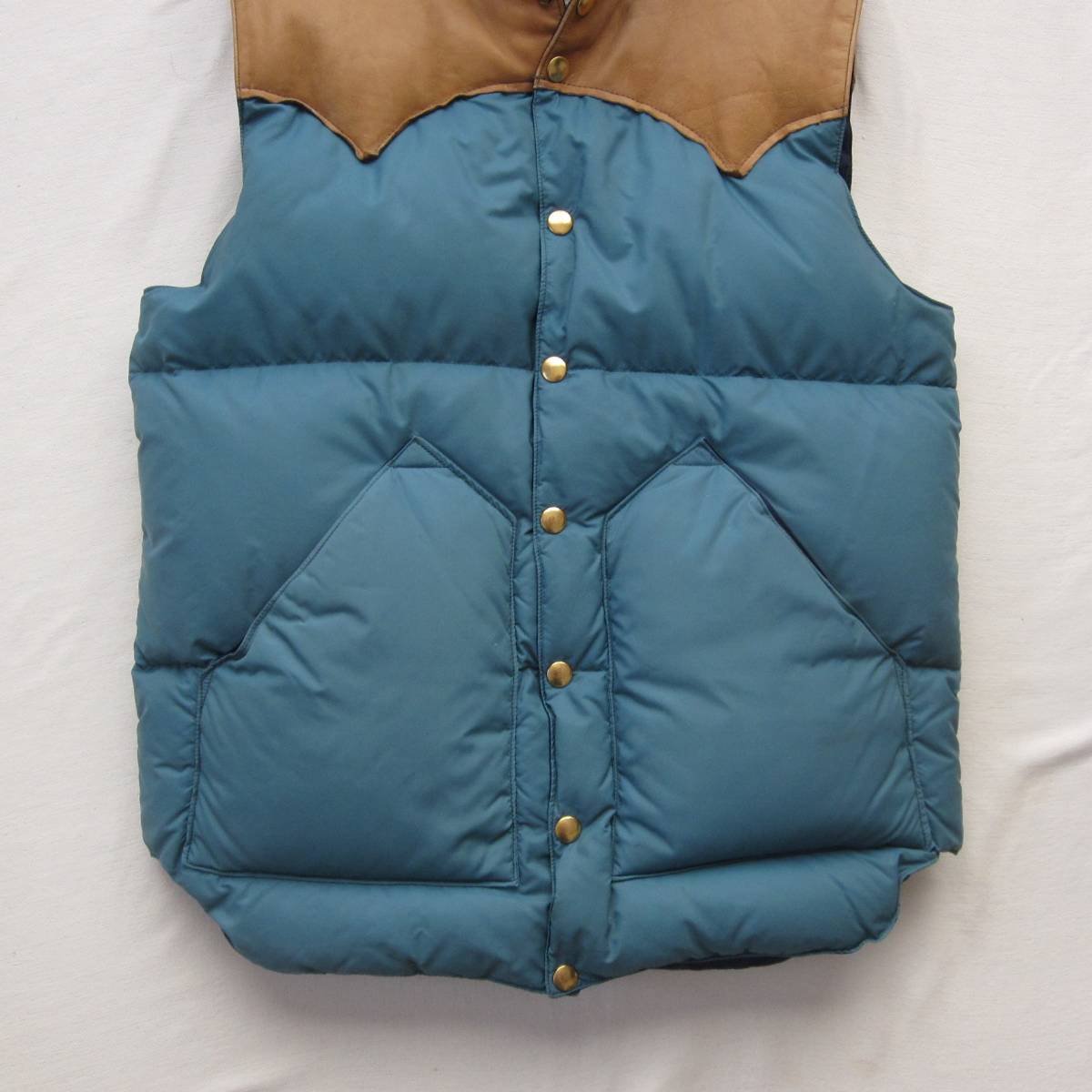 * 70s Vintage Rocky mountain down vest (38) / original vintage Vintage 