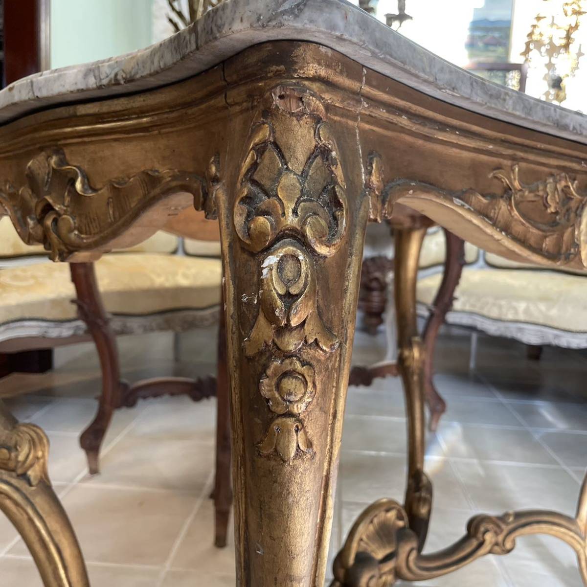フランスアンティーク テーブル　ルイ15世　アンティーク　アンティーク家具　サロンテーブル　ロココ様式 センターテーブル 大理石天板_画像3