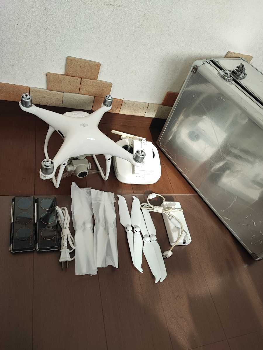 機体登録済み・送信機HDMI換装】DJI Phantom 4 Pro ファントム4 機体登録済み・送信機HDMI換装】DJI Phantom 4 Pro ファントム4