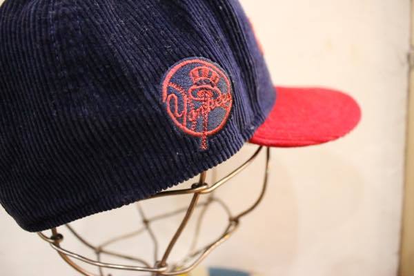 ●NEW ERA/ニューエラ ニューヨークヤンキース CAP キャップ コーデュロイ ネイビー×レッド スナップバックonesize 帽子 野球●_画像4