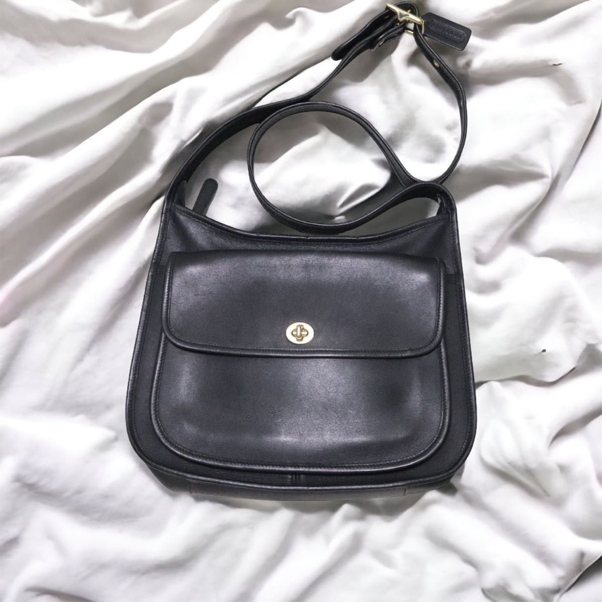 極美品】 OLD COACH オールドコーチ ターンロック ショルダー 極美品】 OLD COACH オールドコーチ ターンロック ショルダー