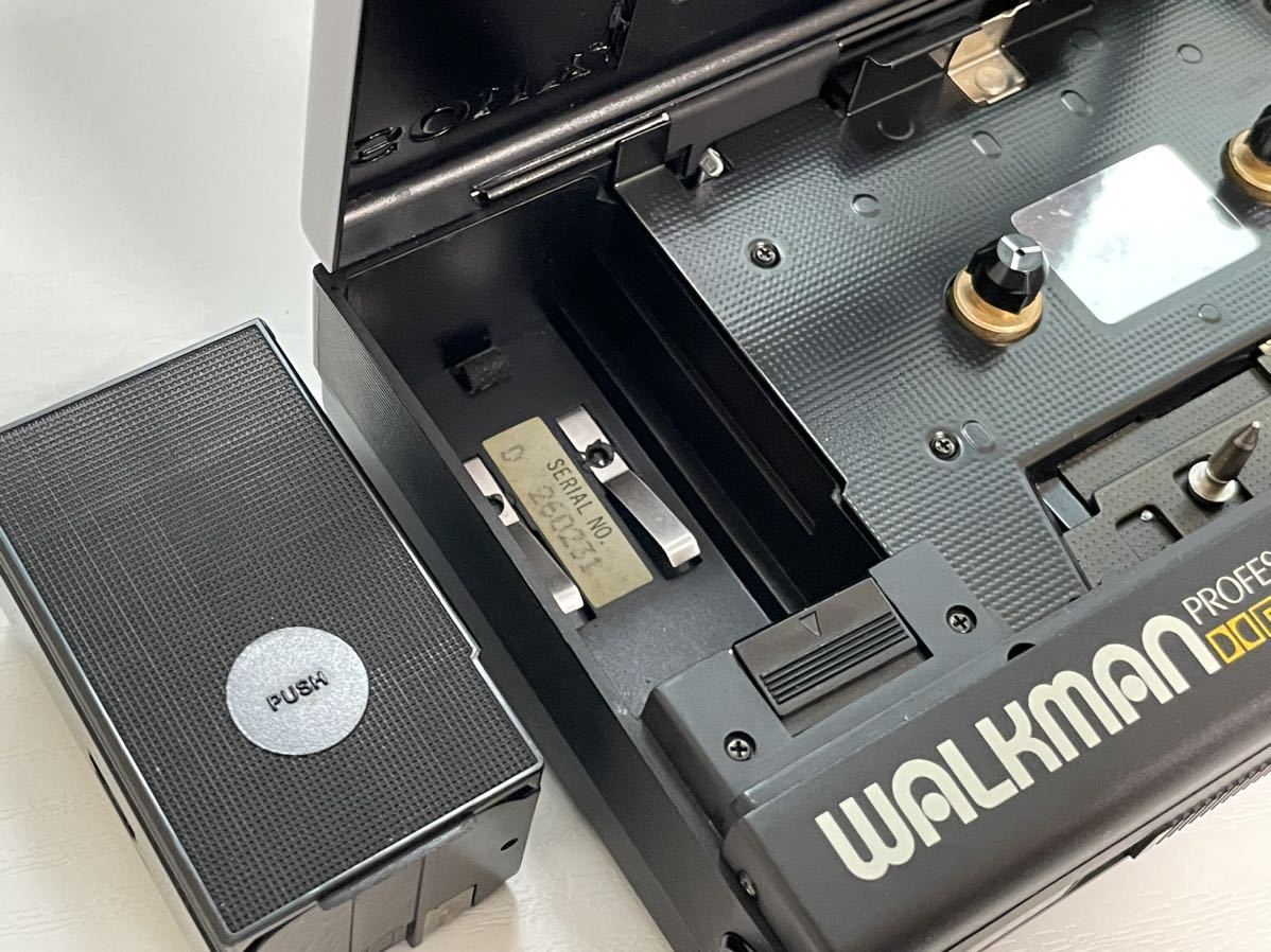 動作品SONY WALKMAN WM-D6C高音質再生&録音SN:260231-–日本 動作品SONY WALKMAN WM-D6C高音質再生&録音SN:260231-–日本