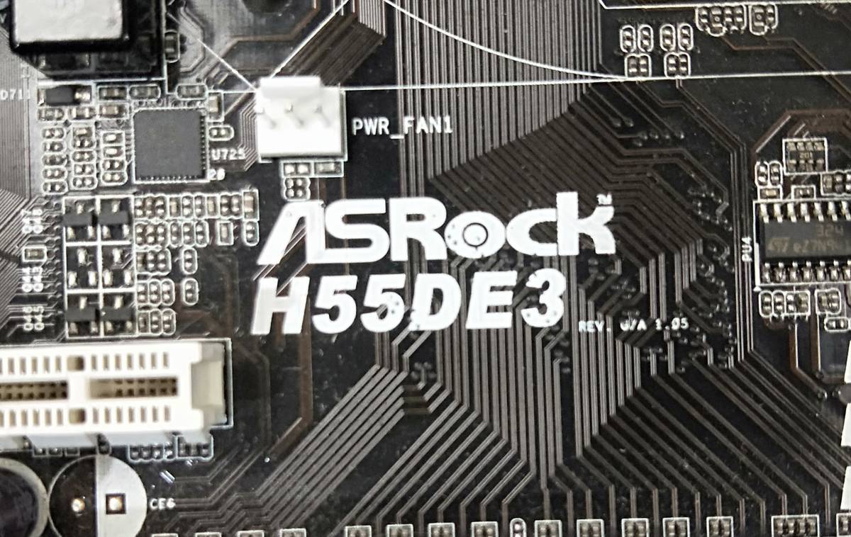 【中古パーツ】BIOS確認のみ、ASROCK H55DE3 マザーボード ＩＯパネル　LGA1156 ■MB2533_画像4