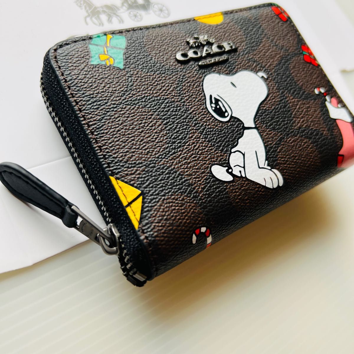 Coach コーチ折りたたみ財布おすすめデザイン人気プレゼント可愛い