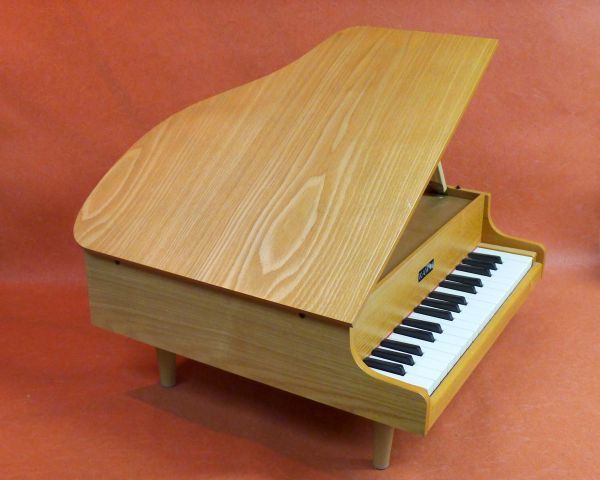 c322 KAWAI カワイ グランドピアノ ミニ 木製 楽器 インテリア 音出し確認済み /140