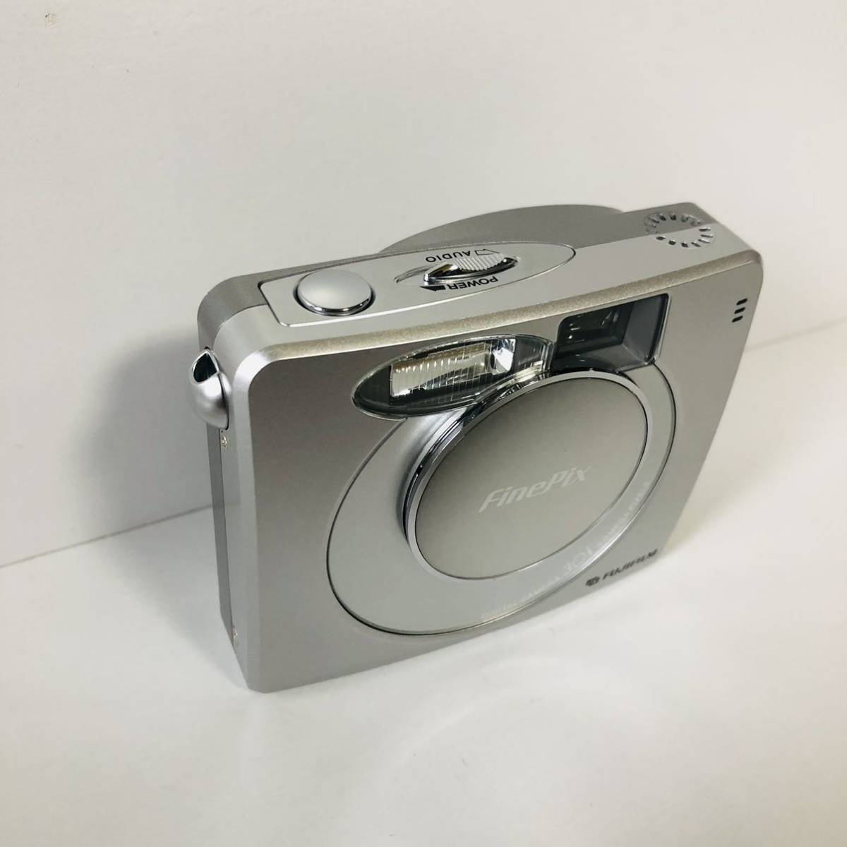 未使用☆ 富士フイルム FinePix 30i デジカメ 単三電池 | thehcac.org