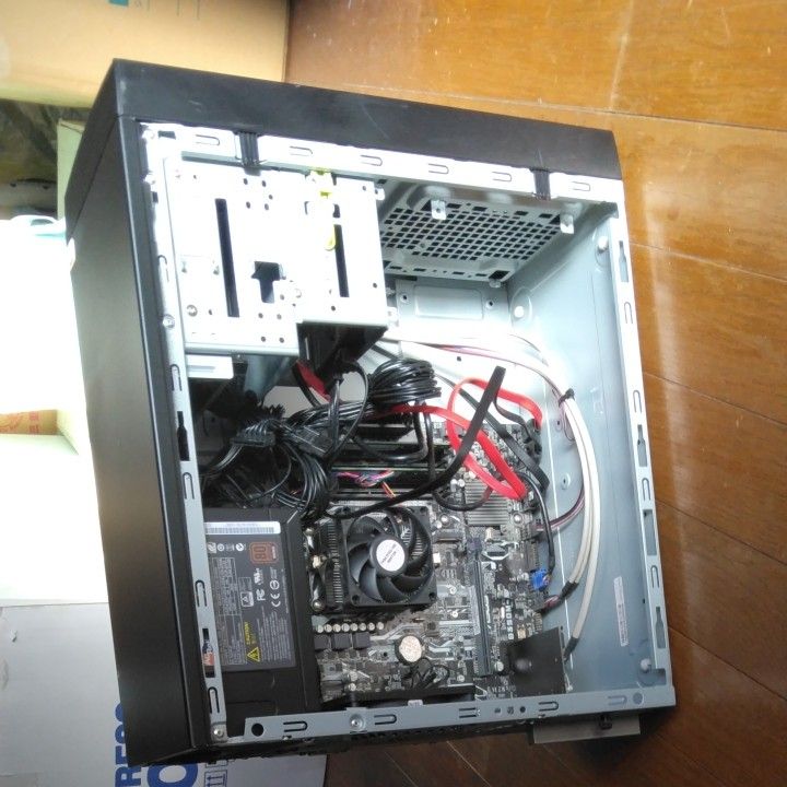 デスクトップパソコン LUV MACHINES AR410SN AMD Ryzen 5 2400G/新品