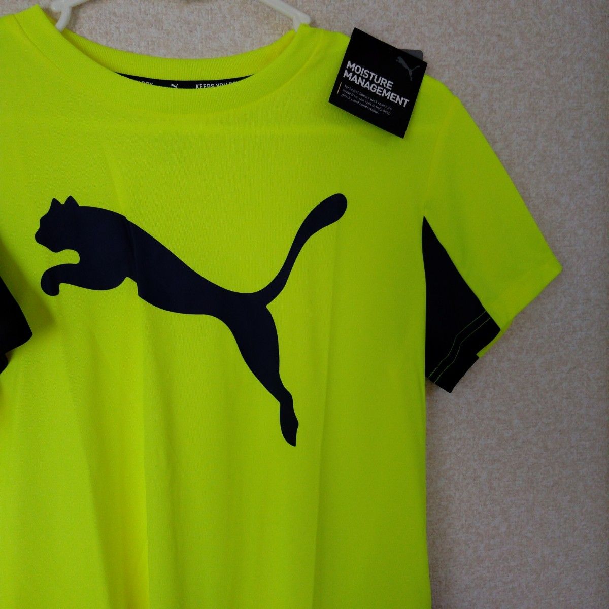 プーマ　新品　150　Tシャツ　半袖　イエロー　黄　男の子　ブラック　2枚セット　PUMA　蛍光　半袖Tシャツ