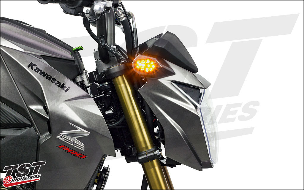 TST Industries Z125 フロント スモーク LEDウィンカー 専用ハーネス付 カスタム_画像3