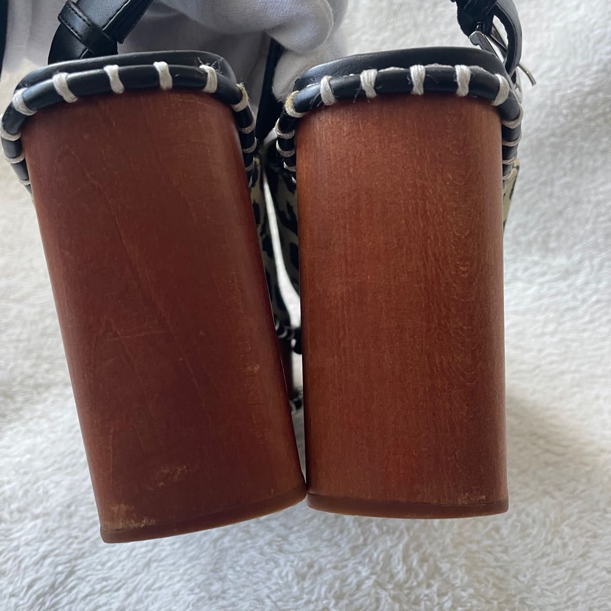 美品 MOUSSY ウッドソール 厚底サンダル レオパード マウジー 美品 MOUSSY ウッドソール 厚底サンダル レオパード マウジー