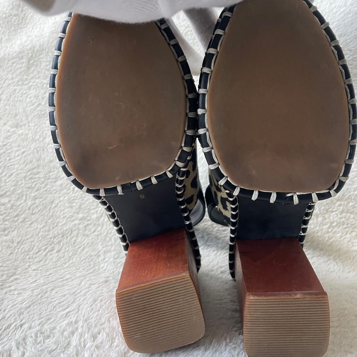 美品 MOUSSY ウッドソール 厚底サンダル レオパード マウジー 美品 MOUSSY ウッドソール 厚底サンダル レオパード マウジー