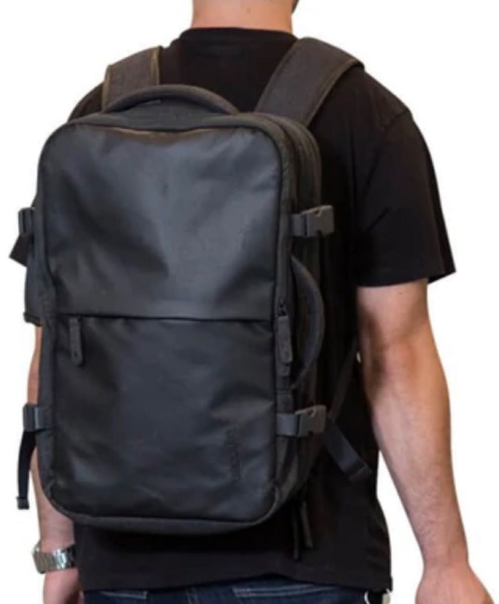 Incase EO Travel Backpack 新品未使用 黒¥34,650 公式完売品 人気トラベルバッグインケース