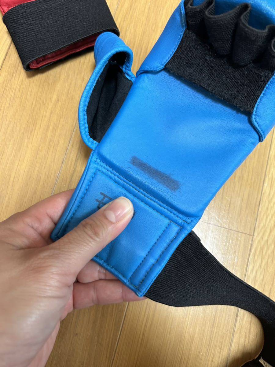 拳サポーター 赤　青　MIZUNO 子供用　サイズS 全日本空手道連盟検定　空手防具 ミズノ グローブ パンテージ