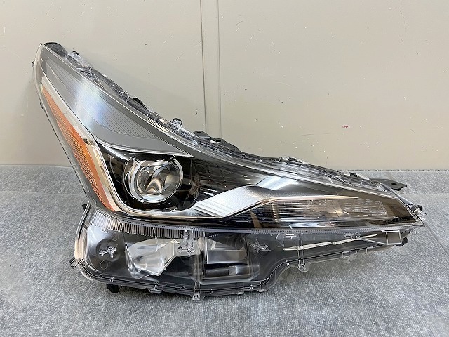 プリウス ZVW51/ZVW55 50系 後期 LED 純正 右ヘッドライト/右ヘッド