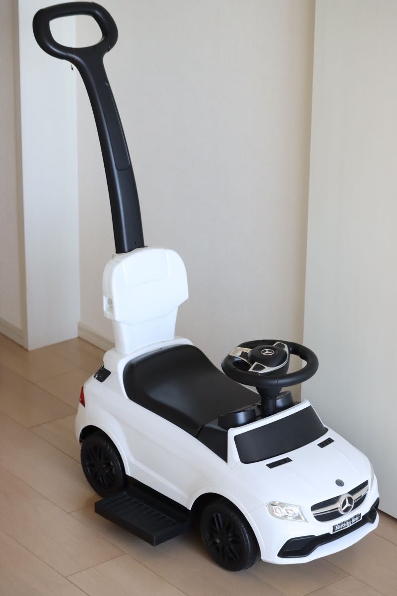 乗用メルセデスベンツ 押手棒付き 乗用玩具 足けり車 子供用乗り物