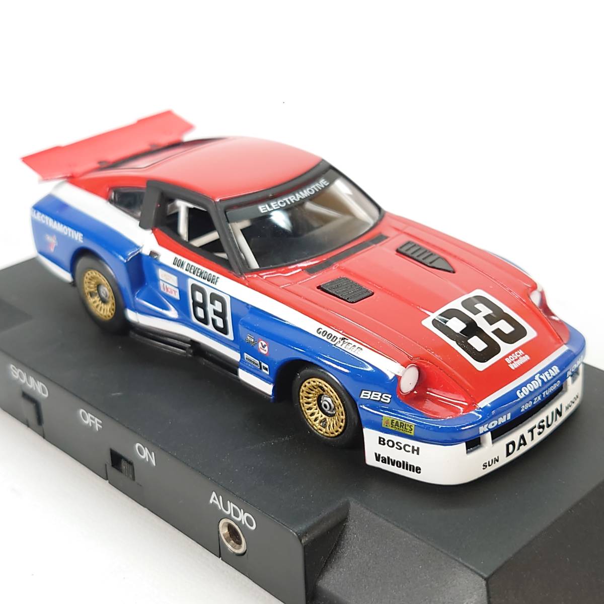 音声作動品 1/43 IWAYA NISSAN 280ZX TURBO 1982 IMSA GTO CHAMPION #83 ミニカー NISSAN 日産 フェアレディZ 現状品の画像3