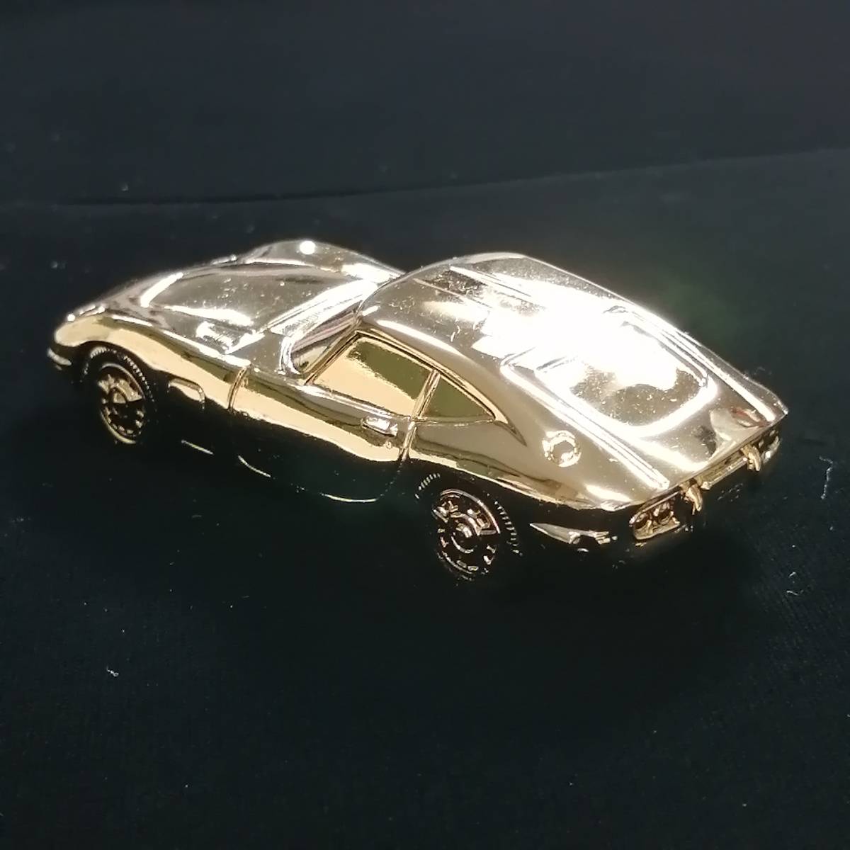 未使用 TOYOTA 2000GT インゴット ミニカー 1/40 Type MF10 1967 文鎮 GOLD ペーパーウエイト ゴールド トヨタ_画像6