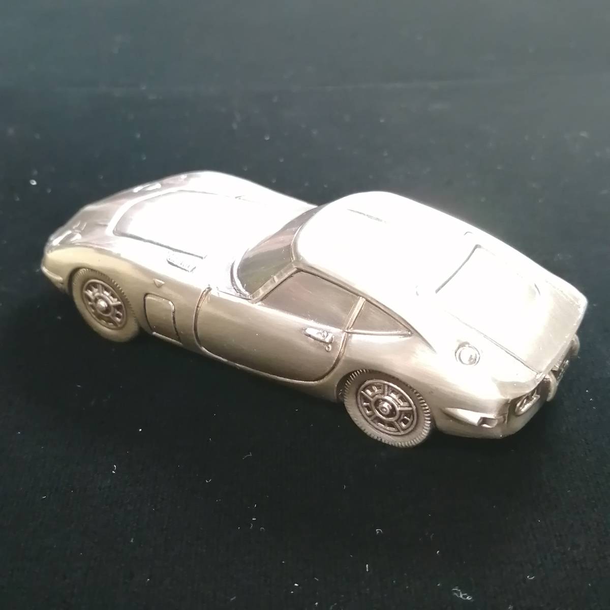 未使用 TOYOTA 2000GT インゴット ミニカー 1/40 Type MF10 1967 文鎮 ペーパーウエイト 置物 トヨタ_画像3