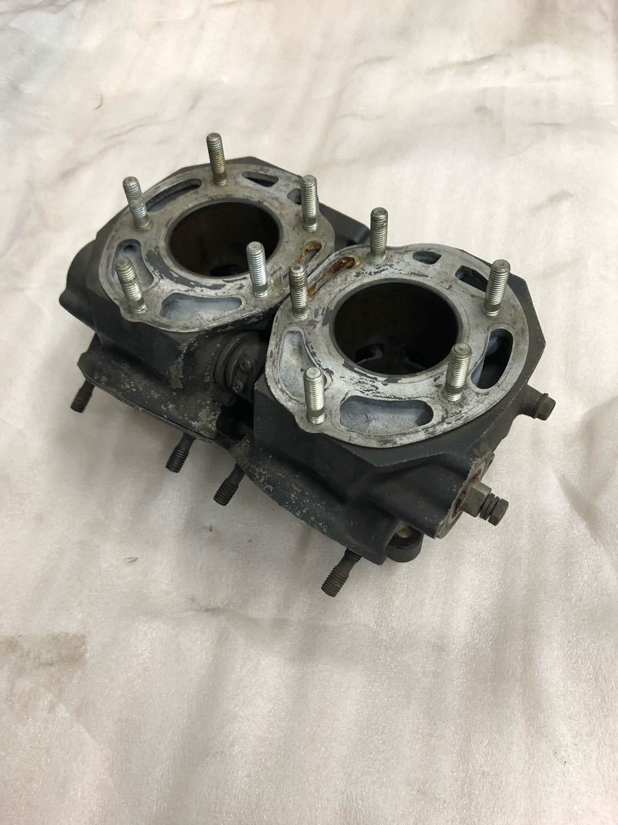 RZ250RR (51L) シリンダー 貴重 STD径 ウェットブラスト 実働品 RZ250RR (51L) シリンダー 貴重 STD径 ウェットブラスト 実働品
