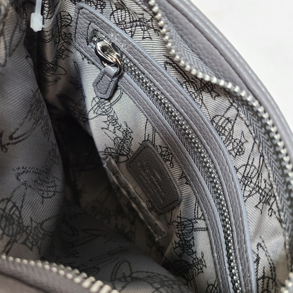 新品 Vivienne Westwood ショルダーバッグ ジョアンナ グレー|Yahoo