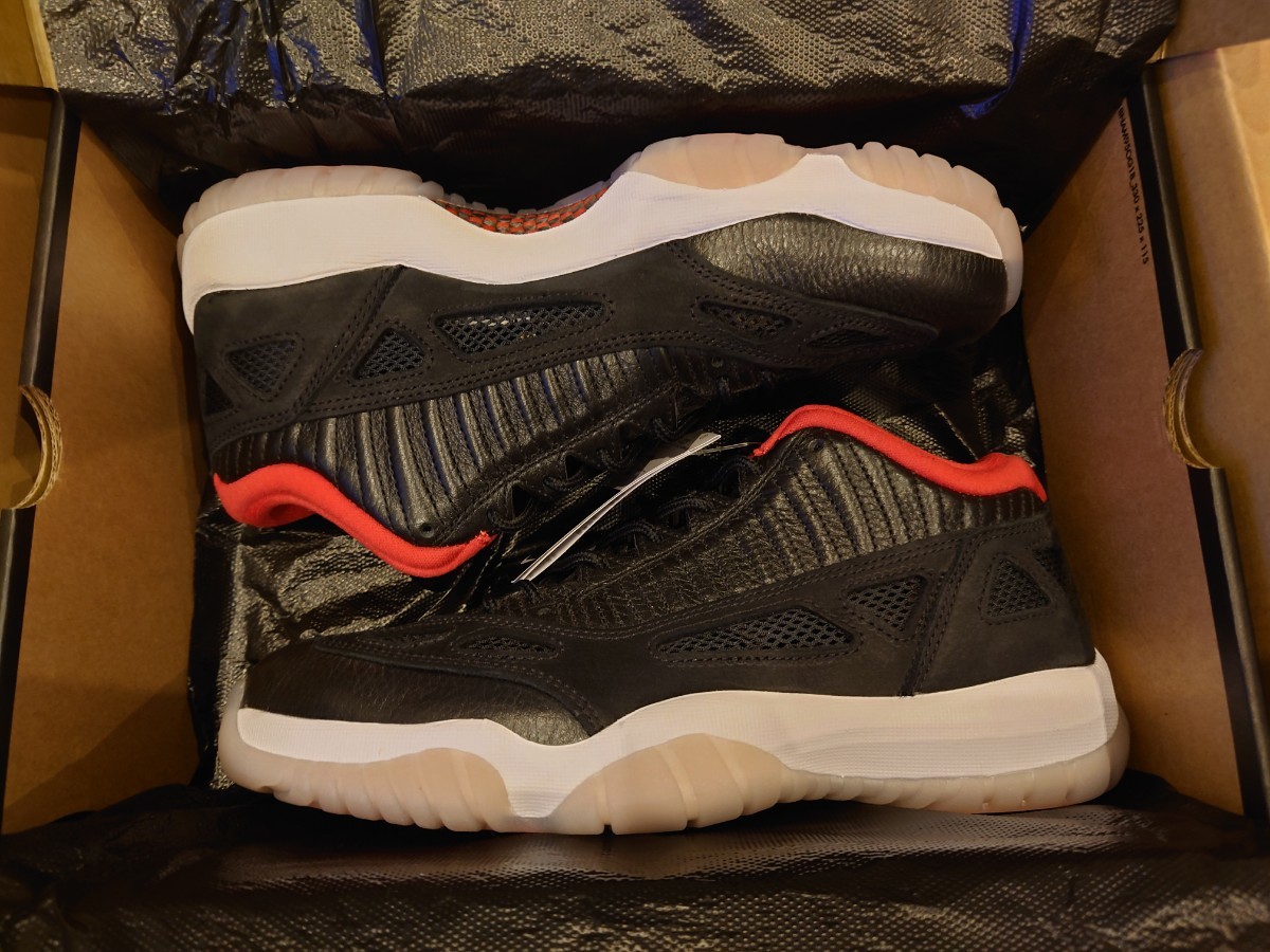 NIKE AIR JORDAN 11 RETRO LOW IE BRED OG ナイキ エア ジョーダン 11 レトロ ロー ブレッド オージー 27cm US9 919712 023 新品