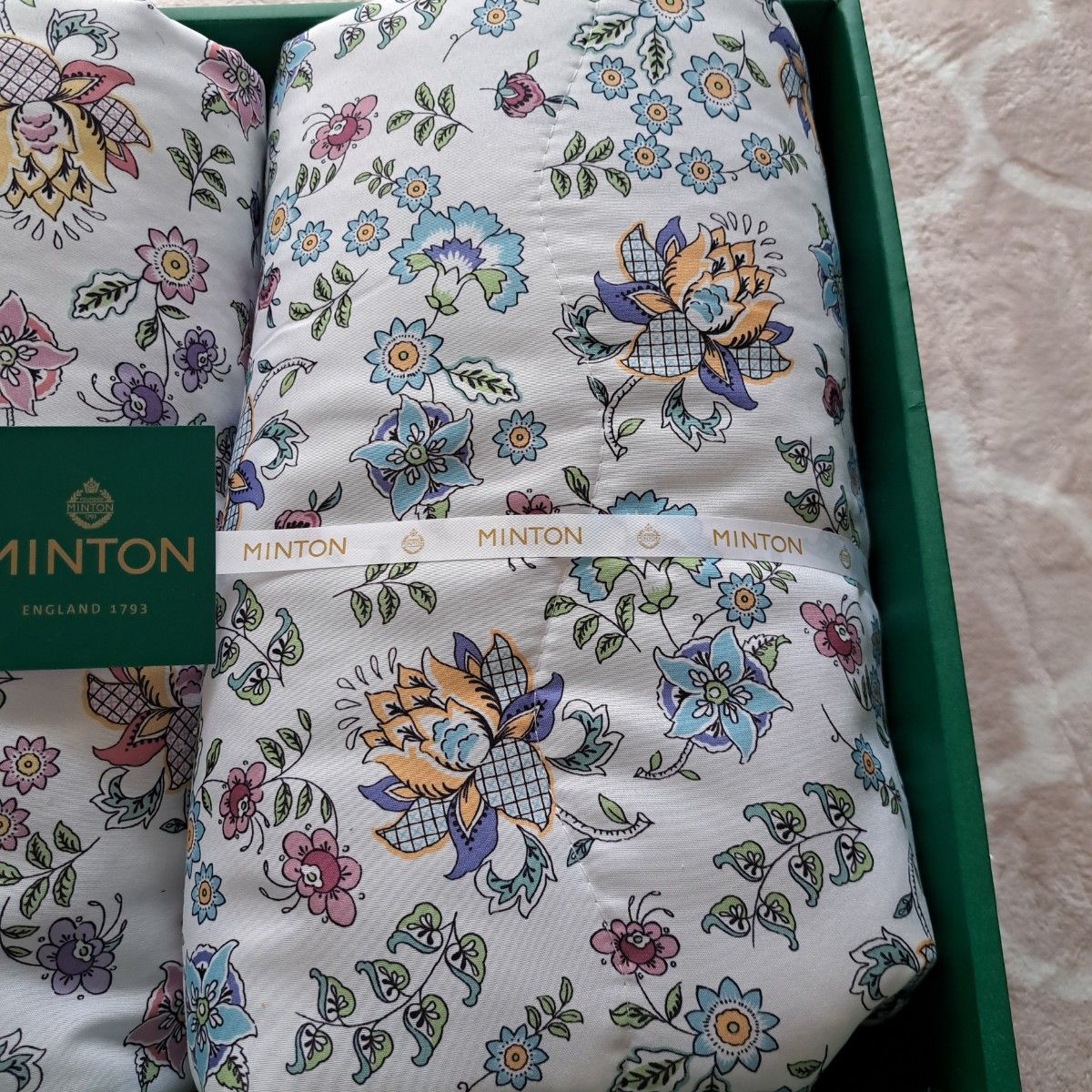 MINTON 肌掛け ウォッシャブル 2枚組 再再値下げです 新品未使用品 ミントンペアウォッシャブル 肌掛け布団|Yahoo