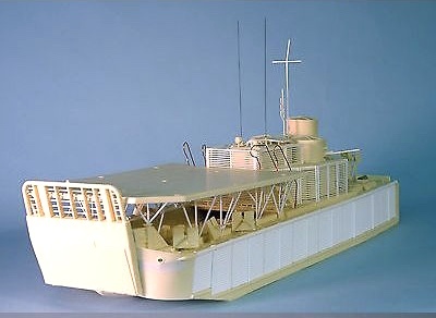 ■ Masterpiece Models 【希少】 1/35 Program 5 Armored Troop Carrier ATC River Boat “Tango” ヘリ搭載河川揚陸装甲艇 ベトナム戦_組立見本