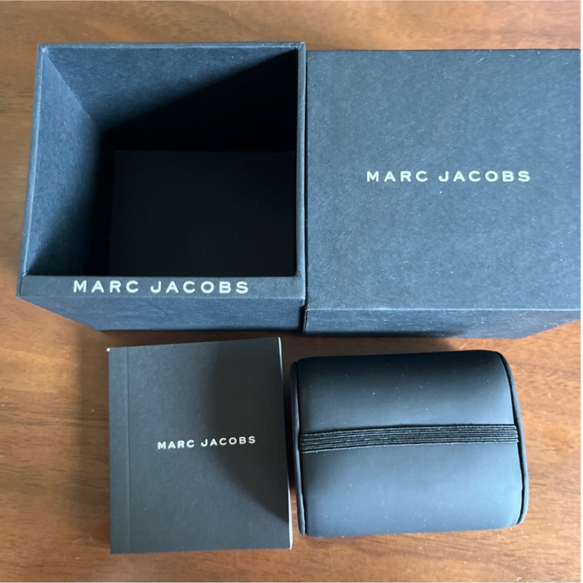 空き箱　MARC JACOBS 腕時計