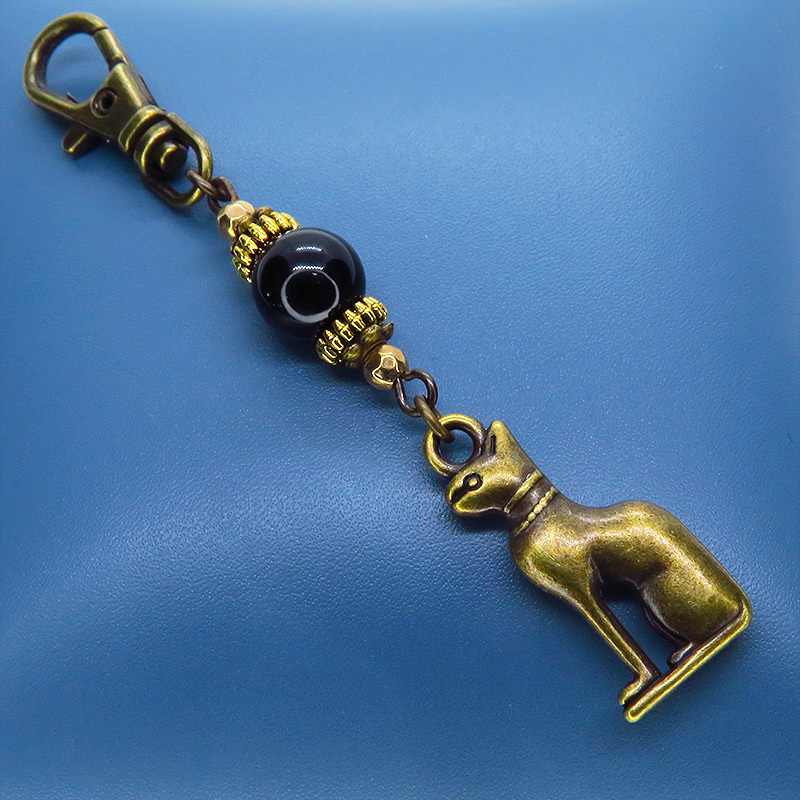  bus teto cat. woman god antique Gold onyx . combining .olientaru style key holder bag charm metal fittings modification possible 