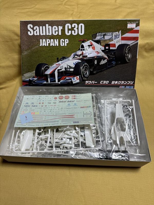 FUJIMI Sauber C30 JAPAN GP F1 プラモデル 年物 1113の画像1