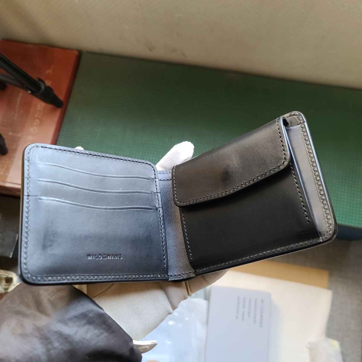 美品 交渉可 シェルコードバン ブッテーロ GROUNDER グ 美品 交渉可 シェルコードバン ブッテーロ GROUNDER グ