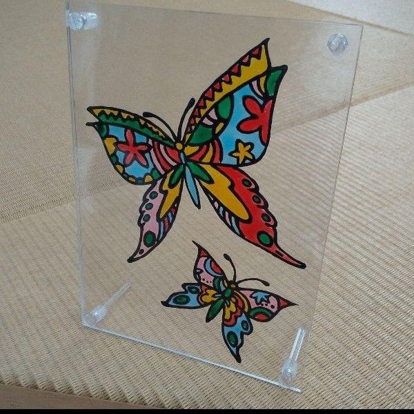 蝶々 ステンドグラス風 ガラス絵の具 作品 ハンドメイド