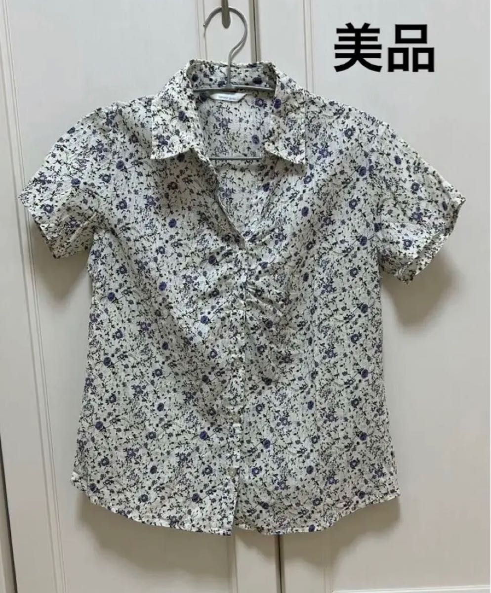 半袖ブラウス レディースブラウス M 花柄 美品 半袖シャツ トップス