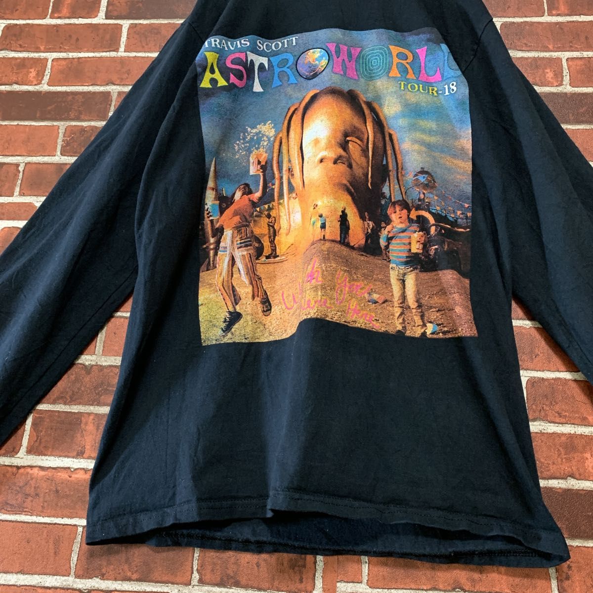 【激レア】TRAVIS SCOTT トラビススコット両面　アストロワールドツアー　プリントグラフィック　ラップTシャツ　長袖　古着