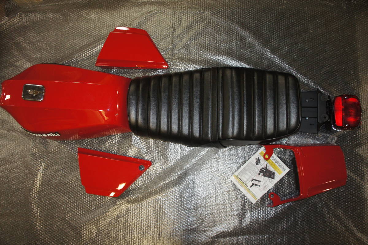 ドレミ ゼファー400 Z400FXルック 外装セット 美品 E1 レッド タック