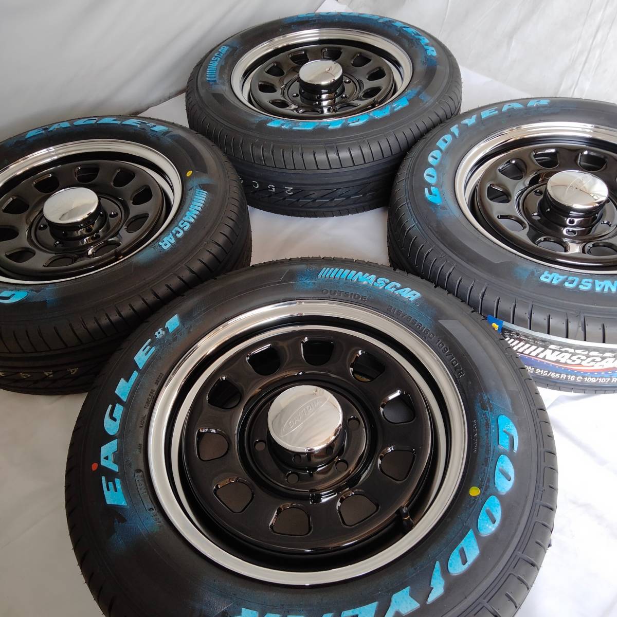 新品 デイトナ 16-6.5J＋38 6-139.7 クロームリム タイヤ付4本SET 215/65R16 グッドイヤーナスカー ハイエース200系 (W2167-1)_画像2