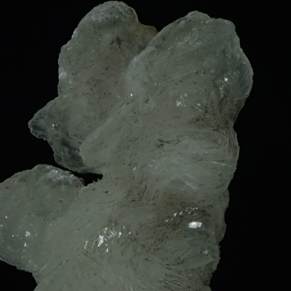 アラゴナイト 原石 19g サイズ約45mm×29mm×22mm ギリシャ イーストアッティカ ラヴレオティキ産 agn241 アラレ石 天然石 鉱物_画像2