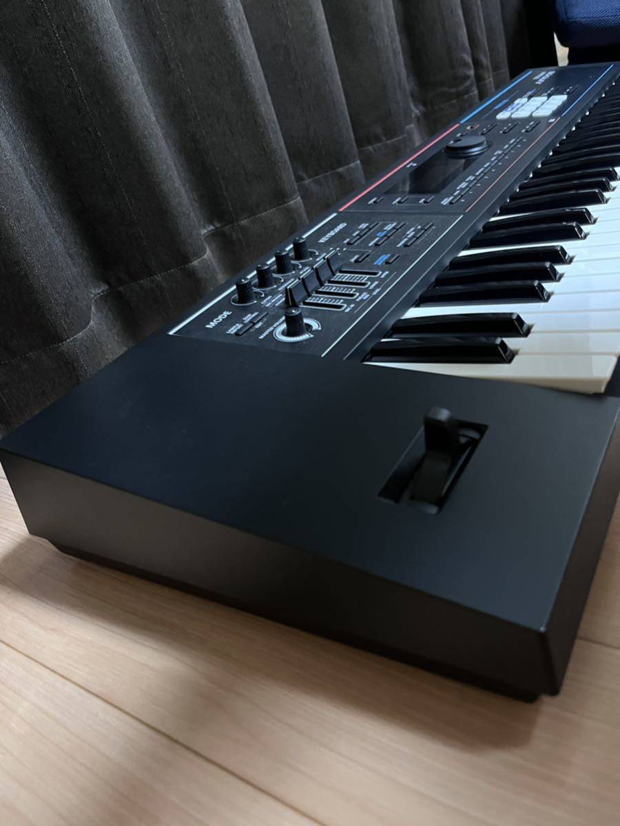 美中古 Roland JUNO-DS ソフトケース付き 61鍵|Yahoo!フリマ 美中古 Roland JUNO-DS ソフトケース付き 61鍵|Yahoo!フリマ
