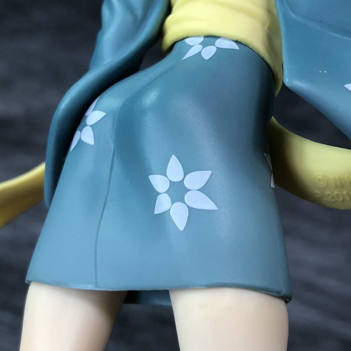 3 -ply packing & immediately shipping!. good . tree month fire * monogatari figure * exhibit number : peach ok H* treasure goods.!* box less . appreciation for display 