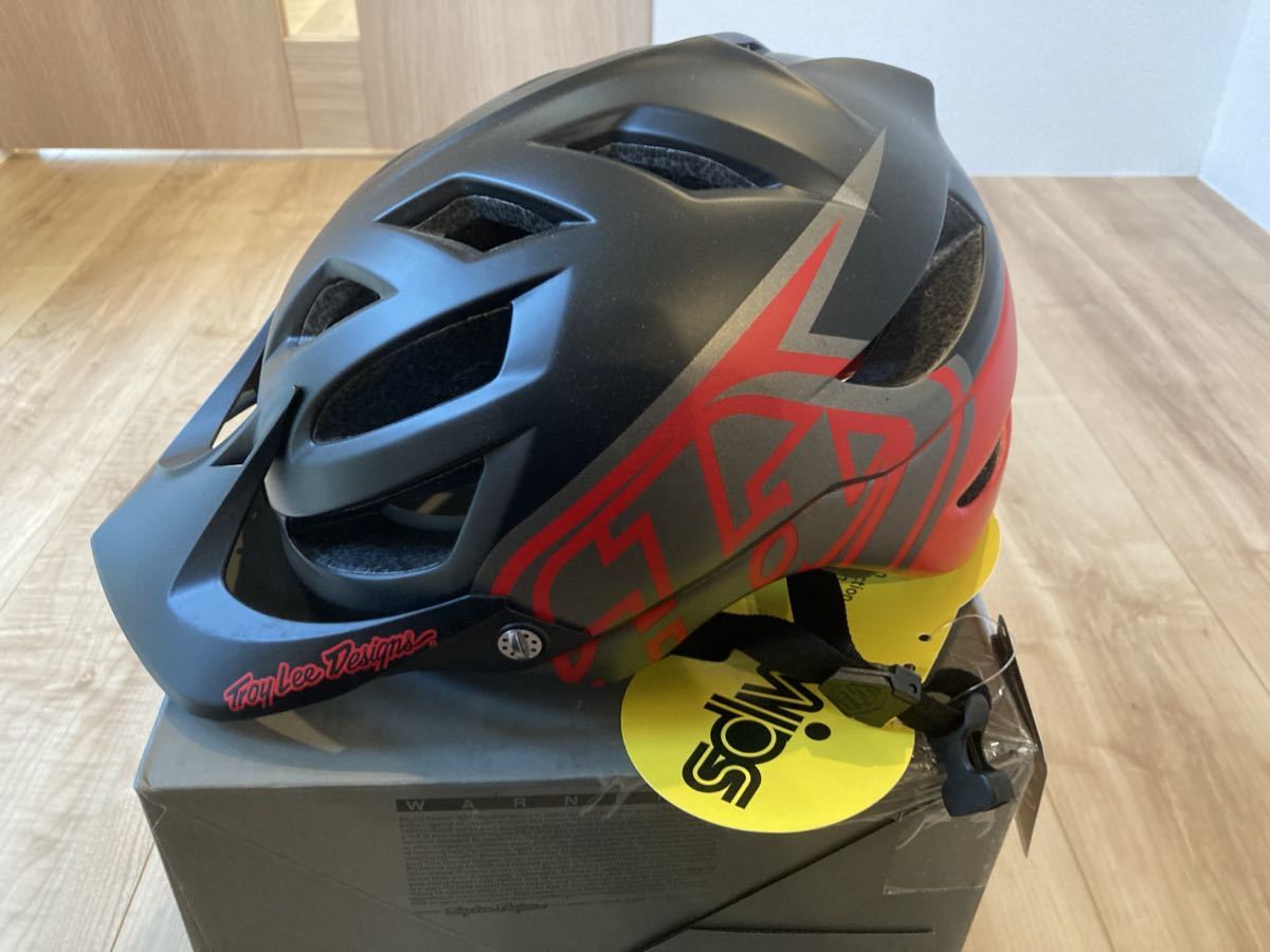 【早い者勝ち！】Troy Lee Designs A1 Classic Mips MTB Helmet - Black / Red / Small 新品・未使用品_画像1