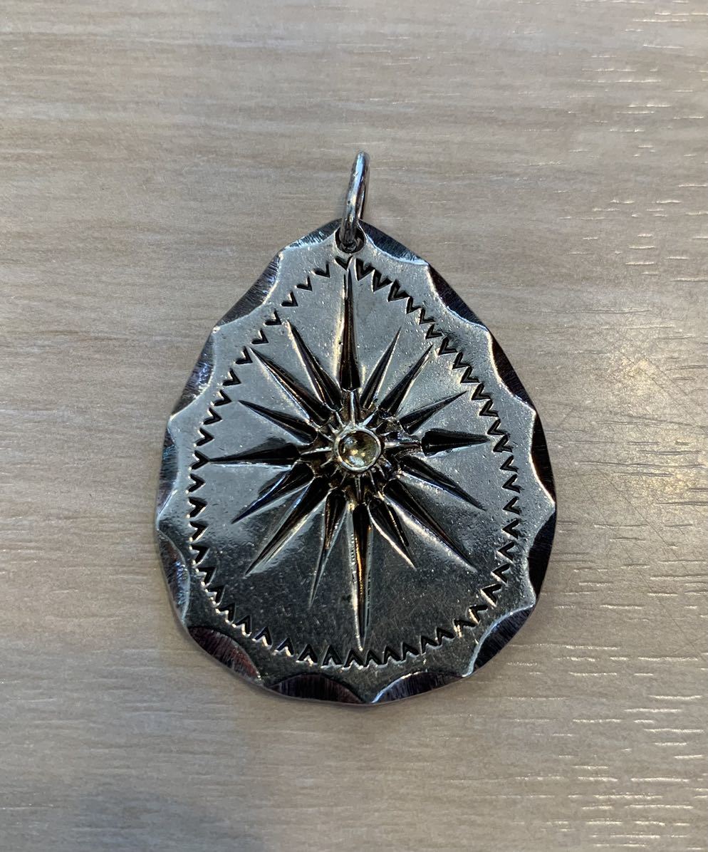 公式ストア アリゾナフリーダム 放射 メタル タタキ tessiturasdenos