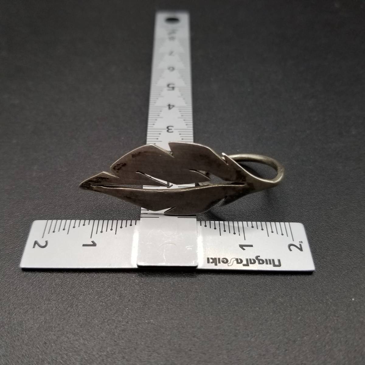  leaf leaf motif big Silhouette Vintage silver ring a-ru deco ring Showa Retro accessory jewelry import YAW④3