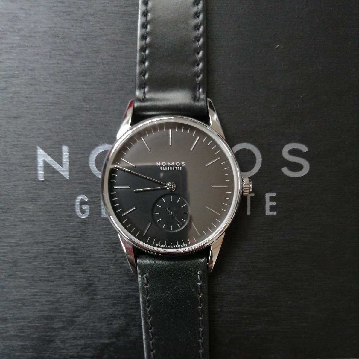ノモス NOMOSグラスヒュッテオリオン 機械式(手巻) | dev.boxeh.net