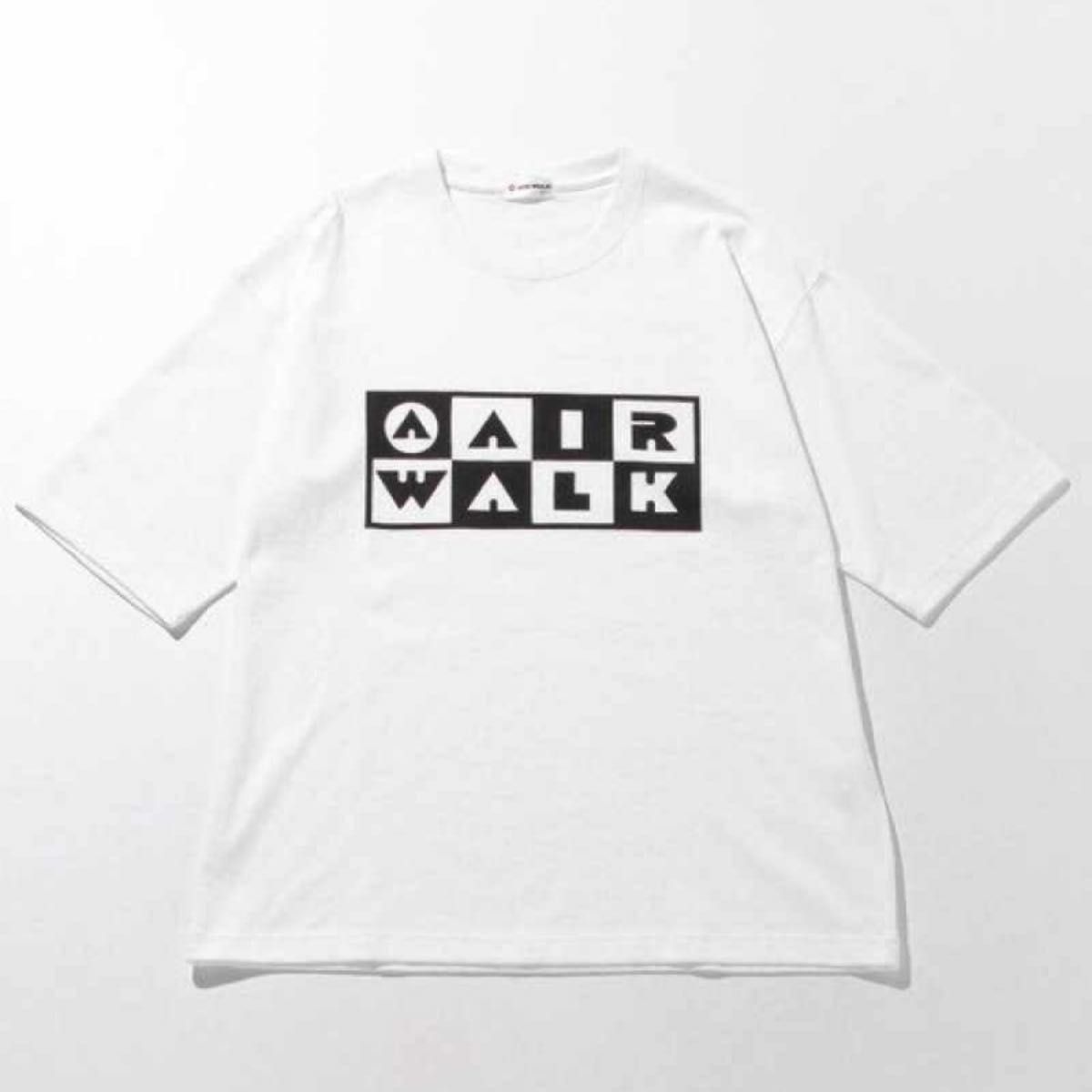 新品 タグ付き AIR WALK エアウォーク カリフォルニア スケートボード チェッカー ロゴTシャツ 半袖Tシャツ ホワイト