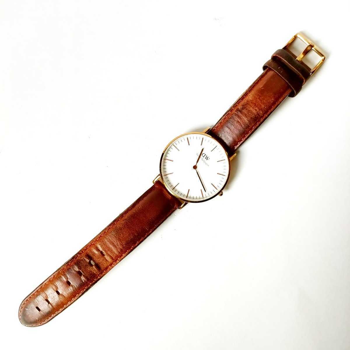 動作品 ダニエルウェリントン 36mm DW Daniel Wellington 白 クォーツ メンズ男性用 レディース女性用 ユニセックス 腕時計 稼働品 z403_画像2