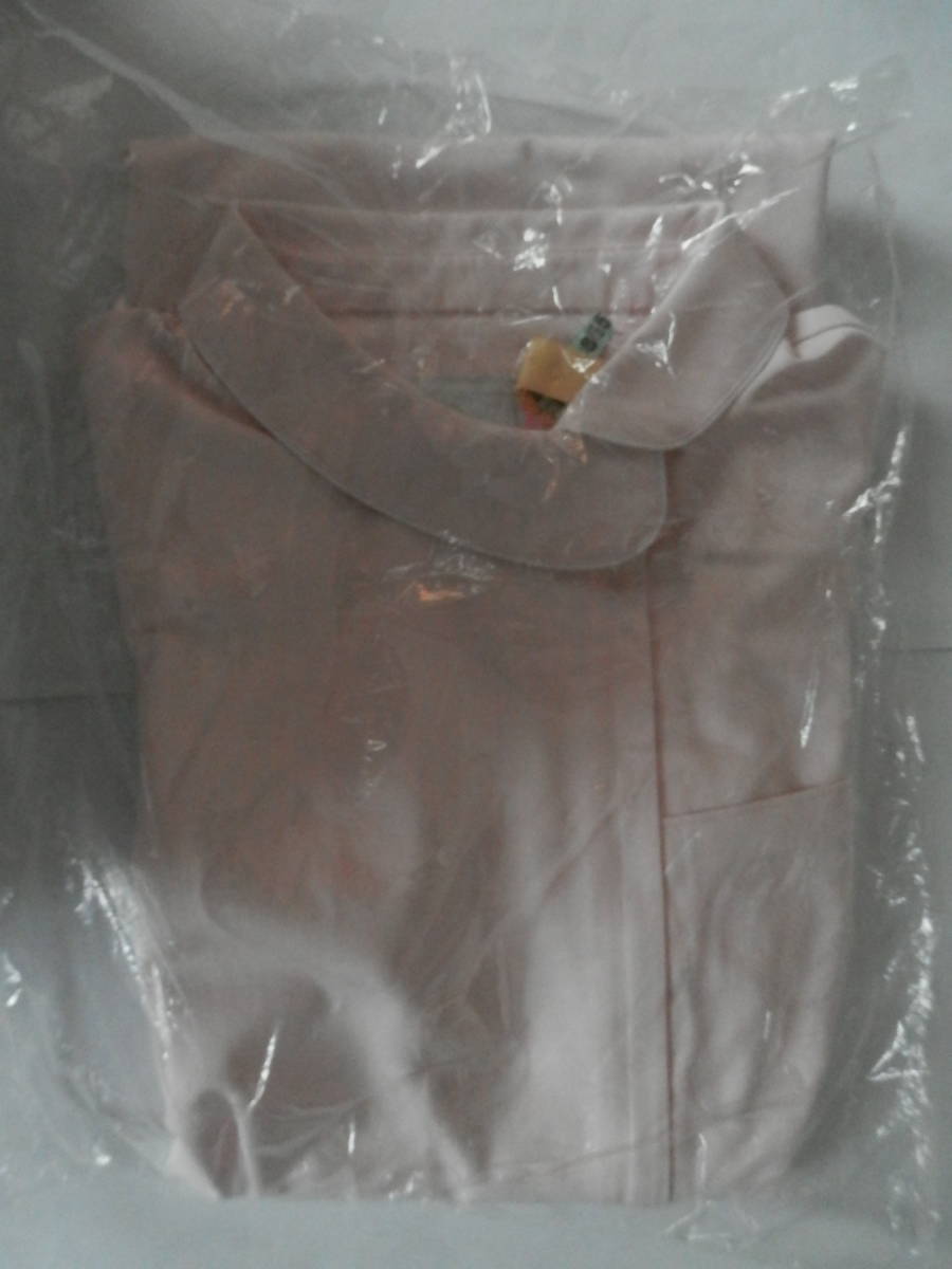  nurse wear nagaire- Ben size M pink used have been cleaned 