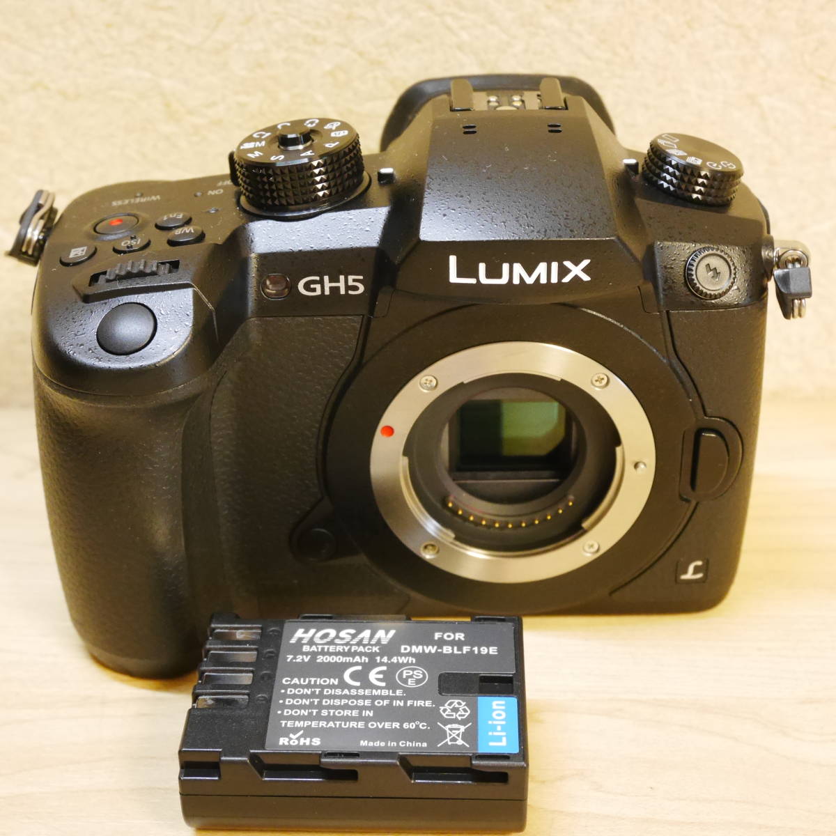 超新作】 Panasonic LUMIX GH5 パナソニック RD-SPM049 ボディ ②