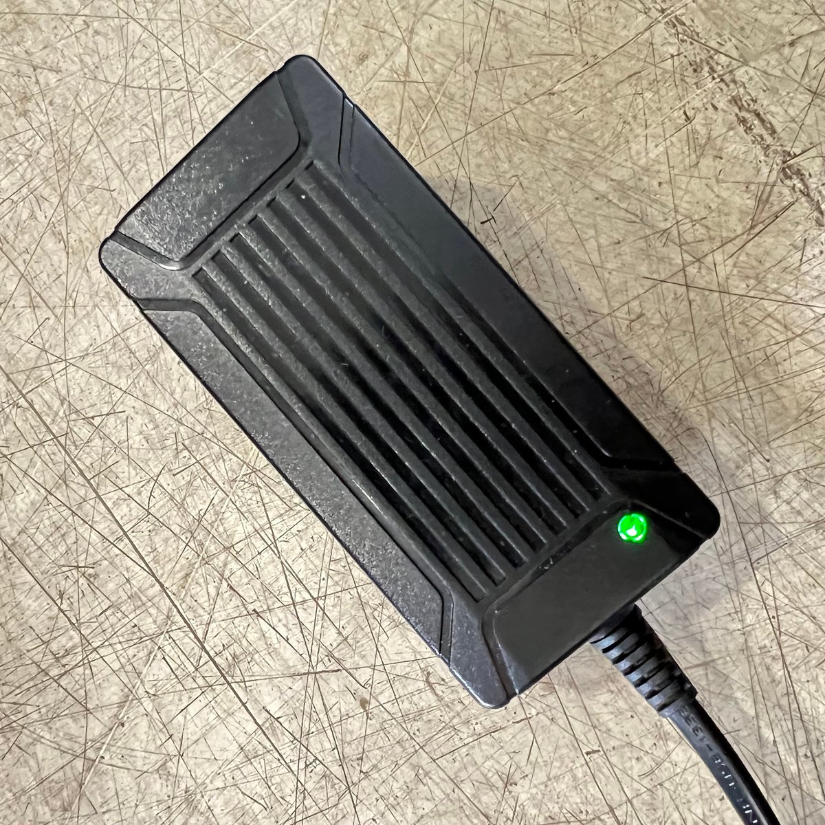 ◇ヤマダ電機◇一人掛け 電動ソファ リクライニングソファ USB ◇ヤマダ電機◇一人掛け 電動ソファ リクライニングソファ USB