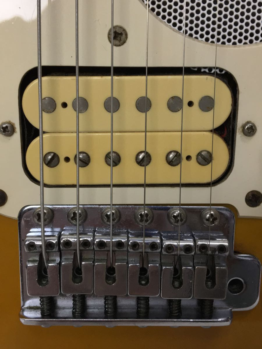 Fender Japan◆エレキギター/ストラトタイプ/ナチュラル・木目/SSS/ST-CHAMP_画像7