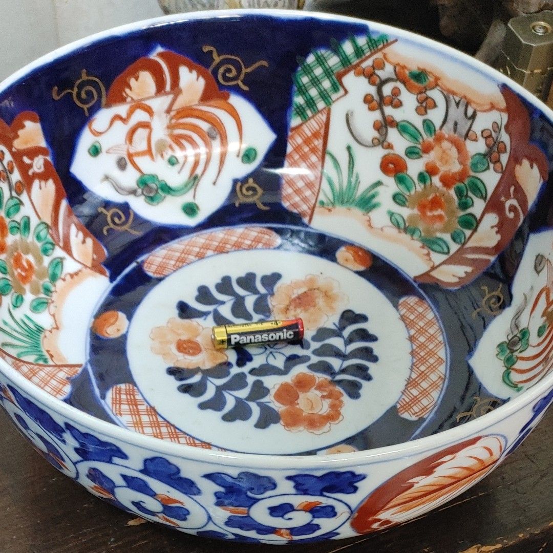骨董品 特大鉢 時代青銘(明治~大正) 古伊万里 27 8cm×高さ11 骨董品 特大鉢 時代青銘(明治~大正) 古伊万里 27 8cm×高さ11